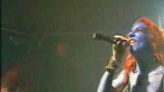 باربرا كيو المثيرة من StasyQ تنتقد فلم سكس مدبلج للعربية حذائك