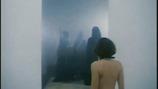 الحركة القديمة في مواجهة الشباب فلم سكس اجنبي مترجم مع Melisandra الرائعة من Teen Mega World